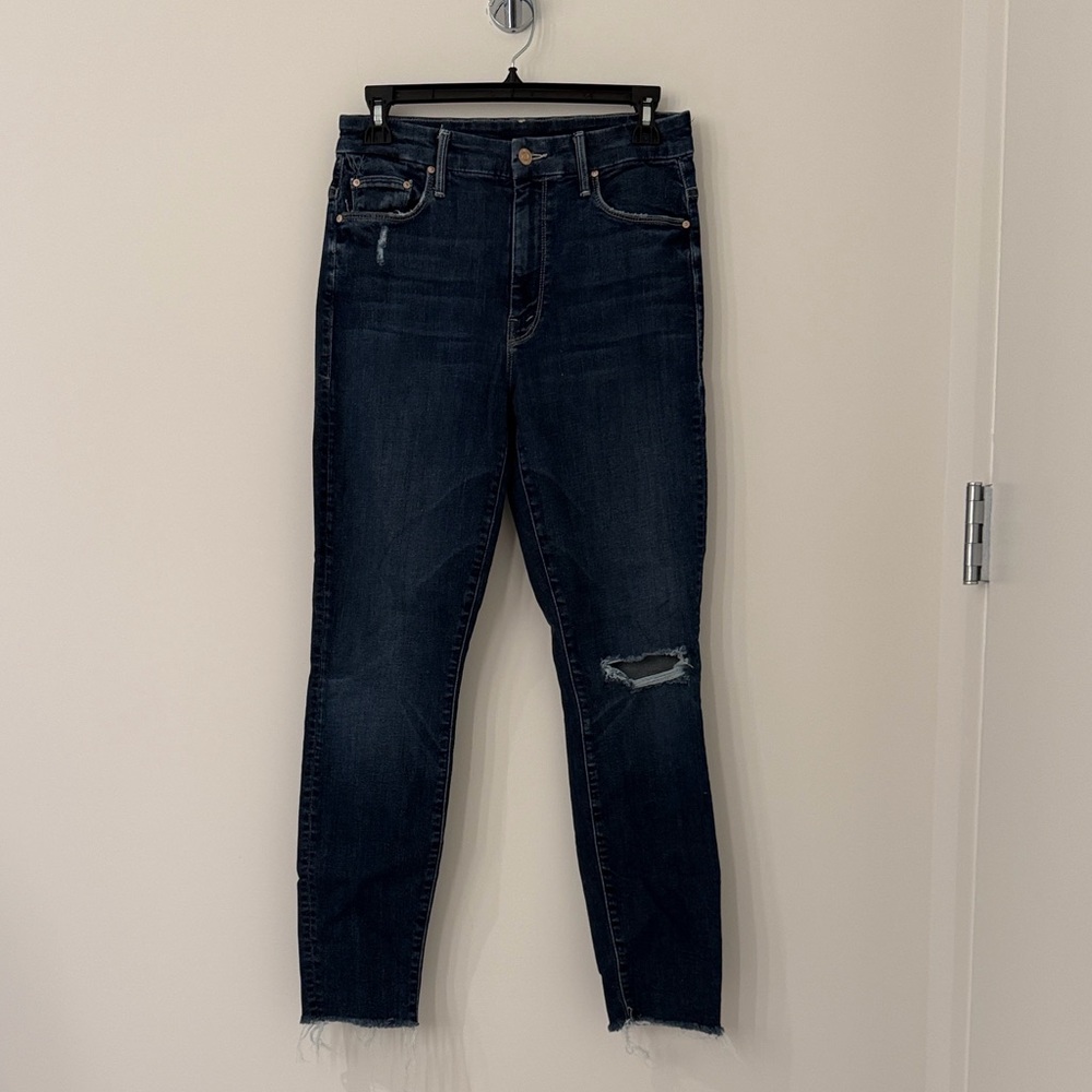 MOTHER High‎ Waisted Looker Ankle Fray Jeans  Distressed Size 27 close to edge - Picture 3 of 8